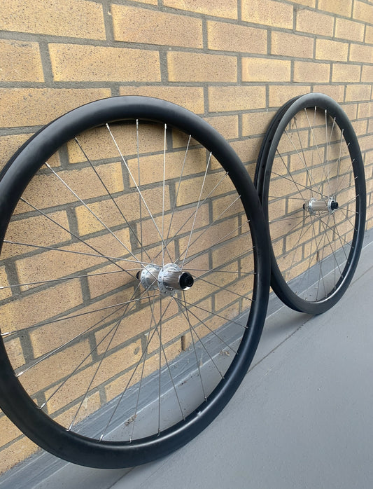 Grus - Carbon gravel bike wheelset